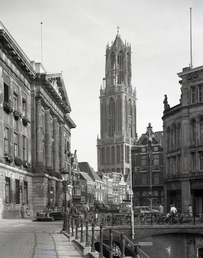 Gezicht op de Stadhuisbrug -1972, Utrecht - Catch Utrecht